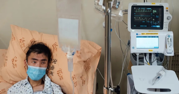 Chàng trai 23 tuổi tiểu ra máu, suýt mất mạng vì mê loại đồ uống nhiều người trẻ không có là “bứt rứt trong người”