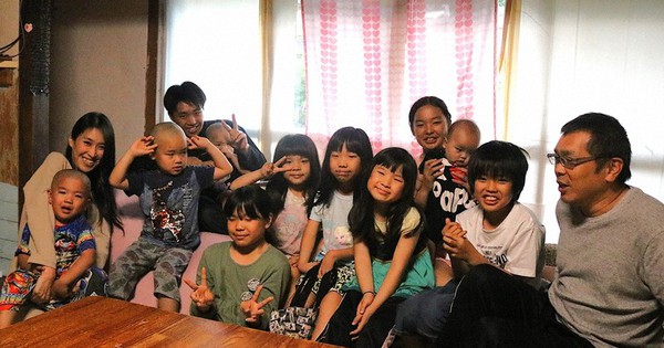 Tài xế xe tải lao đao vì nuôi 11 con nhỏ giữa cơn "bão giá”, chỉ riêng gạo mỗi tháng đã hết 50kg