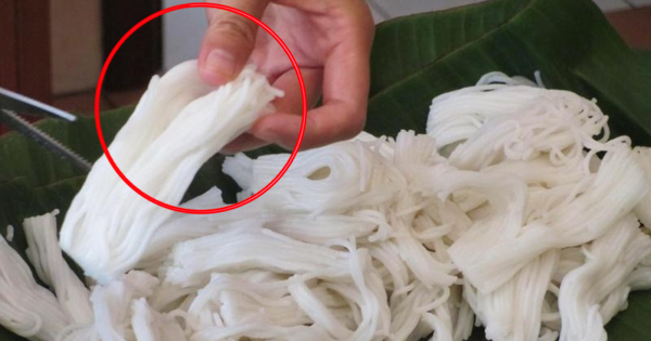 "Cậy răng" người bán bún cũng không thừa nhận bún chứa hàn the, bạn thử cách này 5 giây là biết sự thật