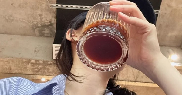 Sáng dậy bụng đói mà uống 5 thứ nước này thì mỡ thừa dày đến đâu cũng “cuốn gói ra đi”