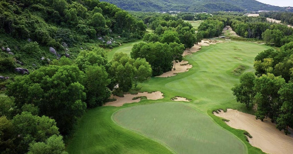 Công ty con của Vinhomes đầu tư sân golf tại Quảng Ninh: Phục vụ 1.000 khách mỗi ngày, rộng 100 ha, vốn đầu tư 900 tỷ