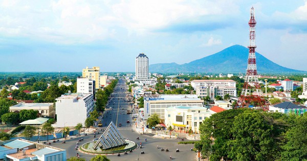 Người dân Long An đón tin vui: Sắp khởi công tuyến đường đi qua Tp.Tân An, Thủ Thừa, Thạnh Hóa, Tân Thạnh, Mộc Hóa, Kiến Tường, kết nối trực tiếp vào cao tốc Tp.HCM – Trung Lương