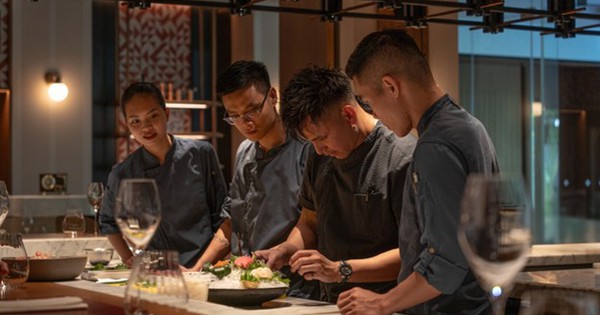 Cuộc chơi lòng trung thành thế hệ mới: ‘Con át chủ bài’ của các thương hiệu 5 sao trong cuộc chiến giữ chân khách hàng