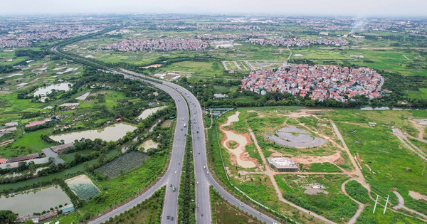 Đông Anh: Đất nền sát siêu dự án Vinhomes Cổ Loa đạt mức 250-260 triệu đồng/m2, nhiều chủ đất "găm" hàng, không có ý định bán ra