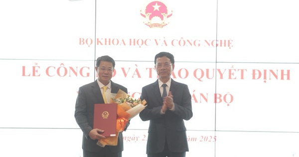 Vietnam Post có chủ tịch mới, được Bộ trưởng nh...