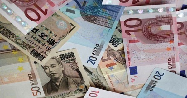 VND mất giá 14% so với Euro kể từ đầu năm, giảm...