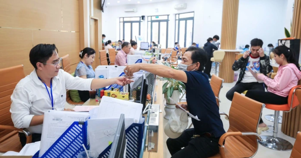 Công chức nghỉ không hết phép được hưởng thêm tiền