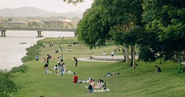 Tấm ảnh không tin nổi là Huế, dân tình rần rần săn lùng địa chỉ "đẹp như phim" này