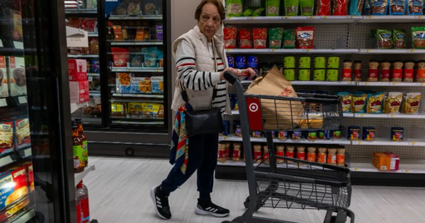 Thước đo lạm phát Mỹ tháng 5 tăng cao hơn dự báo: Fed sẽ cân nhắc ra sao với lãi suất?