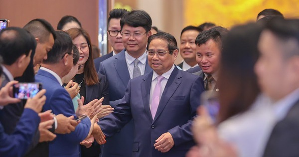 Hai tuần phải trả lời - Nỗ lực thúc đẩy trách nhiệm hàng chính công vụ