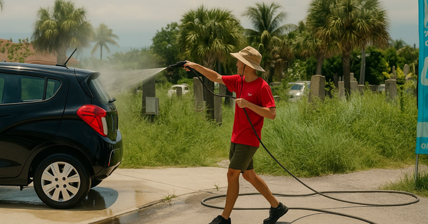 22 tuổi bỏ việc hành chính, kiếm gần 2 tỷ/năm chỉ nhờ lau dọn xe hơi