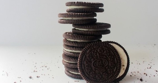 Thương hiệu bánh nổi tiếng hóa ra chỉ là ‘hàng nhái’: Bài học kinh điển của chiến lược ‘Đứng trên vai người khổng lồ’, từ sao chép đến lột xác hình ảnh sản phẩm