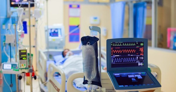 Người phụ nữ tử vong sau 4 giờ vì xuất huyết não, bác sĩ nói thẳng: 3 loại canh súp tưởng “thập toàn đại bổ” hóa ra là âm thầm đầu độc cơ thể mỗi ngày!