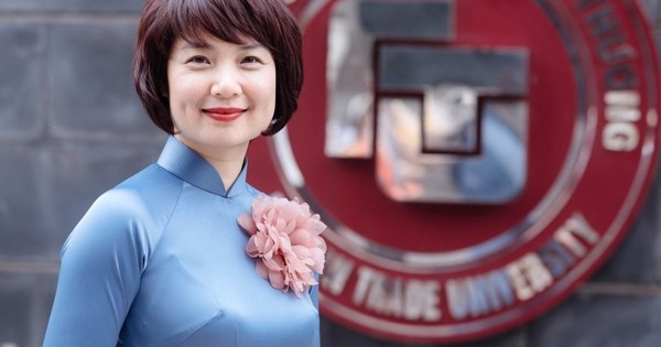 Cựu nữ sinh trở thành tân hiệu trưởng ĐH Ngoại ...