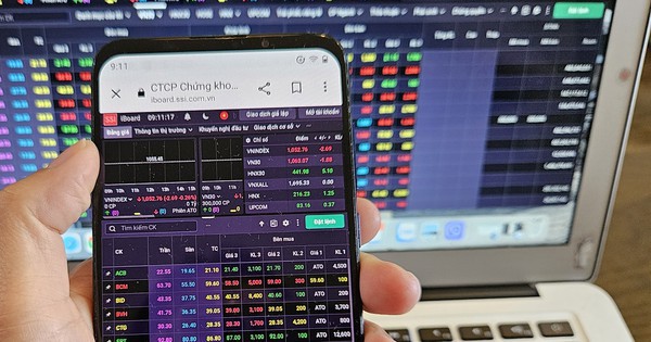 Liên tục ngược dựa báo, nhà đầu tư chứng khoán làm gì để không "bị bỏ rơi"?