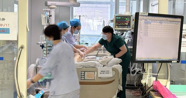 Người đàn ông bất ngờ bị đột quỵ ở tuổi 30: Bác sĩ nói thẳng "thói quen này phá hủy mạch máu”