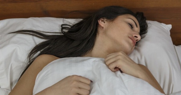 Cứ tưởng ngủ 7 tiếng mỗi đêm là đã tốt, hóa ra nếu giấc ngủ có biểu hiện này, nguy cơ mắc 172 bệnh đang "rình rập"