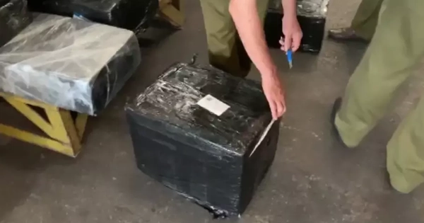 Đối tượng "tuồn" hàng lậu qua sân bay Nội Bài khai đưa hối lộ cho một số cán bộ hải quan