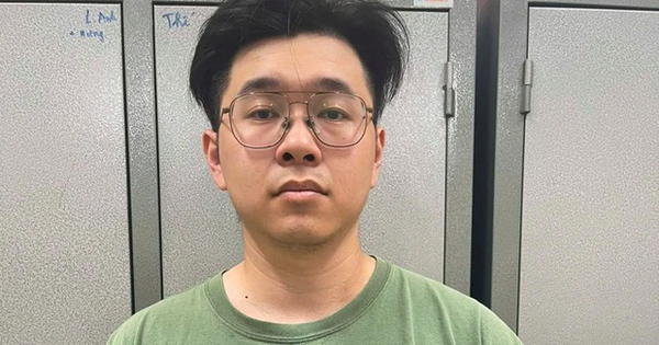 10 ngày sau hành hung người phụ nữ ở sảnh thang máy, nam thanh niên bị khởi tố, bắt tạm giam