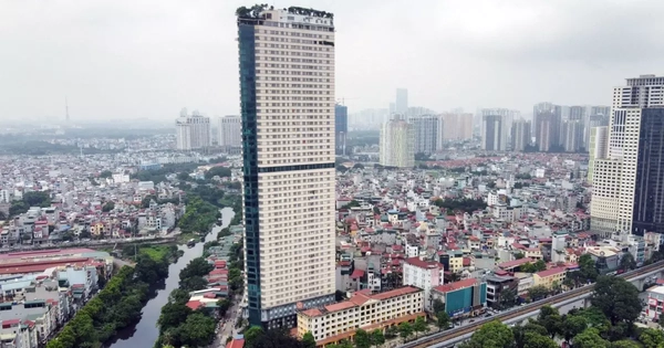 Khách sạn bỏ hoang trên "đất vàng" Hà Nội sắp phá dỡ để xây cao ốc nghìn tỷ