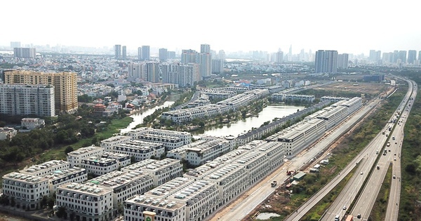 Giá nhà liền thổ mới ở TP HCM đã lên đến 230 triệu đồng/m²