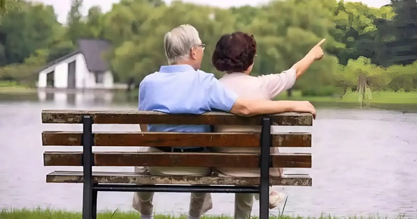 Người già khôn ngoan thường giả bộ 3 điều sau với con cái, cuộc sống vì vậy mà êm đẹp!