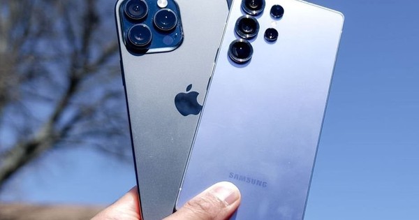 Apple sẽ ra mắt chiếc điện thoại gập đầu tiên vào năm sau, giá khởi điểm từ 2.000 đến 2.500 USD