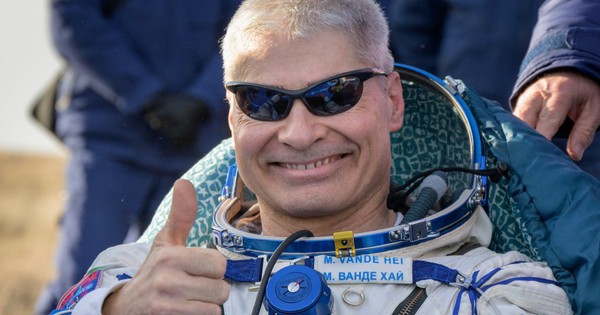 Trở về Trái đất sau gần 1 năm sống ngoài không gian, bộ gen của phi hành gia đã thay đổi