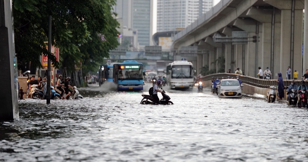 Mưa lớn ở Hà Nội bao giờ mới dứt?