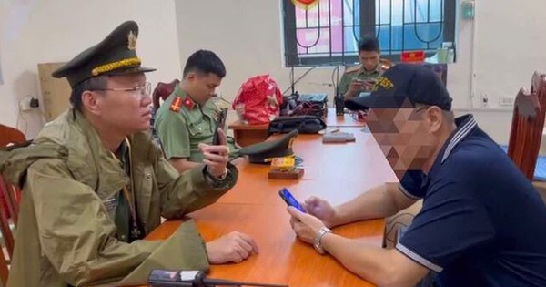 Xử lý người đàn ông cho thuê ghế giữ chỗ xem sơ duyệt diễu binh, diễu hành