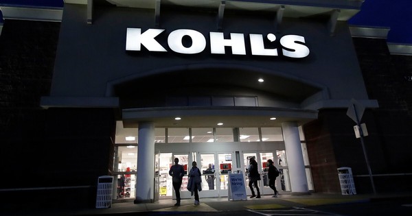 Chuỗi siêu thị Mỹ mất CEO chỉ sau 100 ngày, drama đấu đá nội bộ, doanh thu giảm nhưng cổ phiếu vẫn tăng