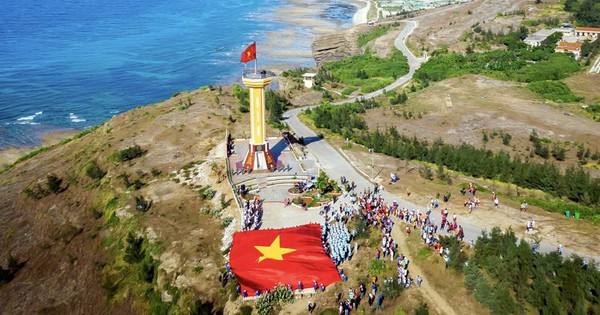 Quảng Ngãi triển khai phương án tặng 100.000 đồng/người dân ăn Tết Độc lập