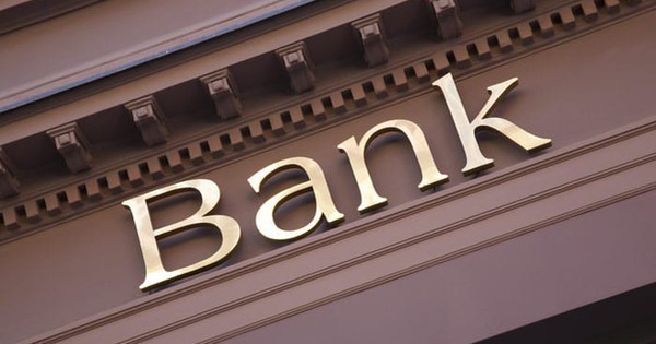 Một ngân hàng muốn tăng vốn điều lệ thêm 35%