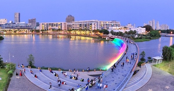 “Ông lớn” địa ốc Phú Mỹ Hưng báo lãi “bốc hơi” 29% nửa đầu năm, nợ phải trả vượt 23.400 tỷ đồng