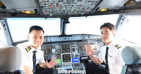 Hé lộ lối thoát hiểm đặc biệt của phi công khi khẩn cấp