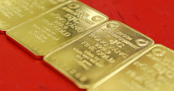 Vượt 124 triệu đồng/lượng, giá vàng sẽ tiếp tục chinh phục đỉnh mới?