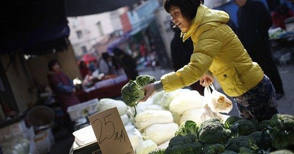 Cả thế giới chống lạm phát, Trung Quốc lại sợ giá giảm: Câu chuyện bi hài về suất ăn 4 USD của một khách sạn 5 sao