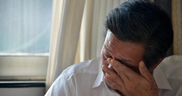 Trúng độc đắc hơn 17 tỷ đồng, người đàn ông đến nhận tiền thì trung tâm xổ số thẳng thừng tuyên bố: “Giải hủy bỏ, ông sẽ không được nhận đồng nào”