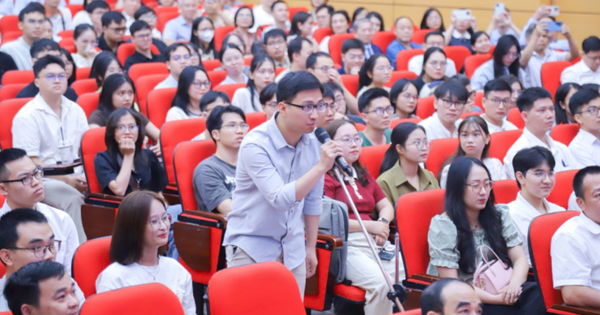 Hé lộ chuyên ngành bác sĩ nội trú "siêu hot": Hết chỉ tiêu ngay từ thí sinh thứ 33