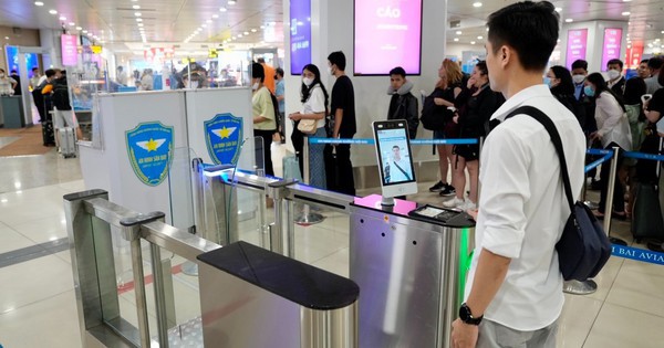 Quy định mới khi đi máy bay từ ngày 1/12 mà mọi...