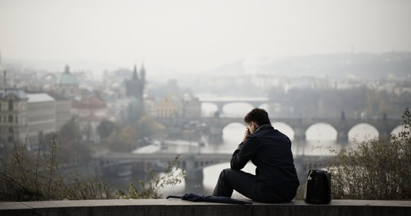 Không phải tiền bạc hay ngoại hình, đây mới là ‘cái bẫy’ khiến đàn ông gục ngã