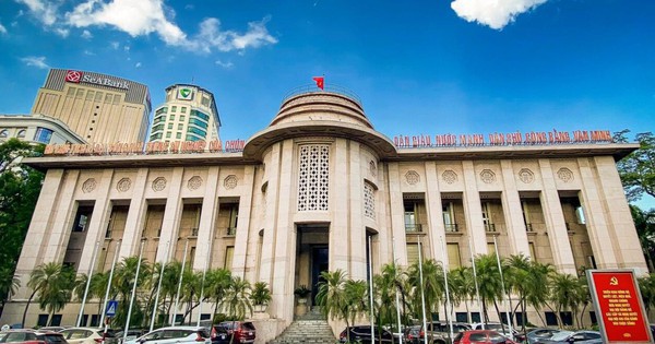 Ngân hàng Nhà nước hút thanh khoản VND trong 3 tuần liên tiếp, tỷ giá USD hạ nhiệt