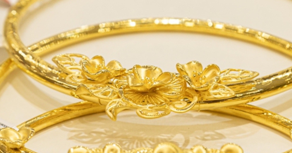 Giá vàng hôm nay 16/9: Tăng mạnh, lấy lại ngưỡng cao kỷ lục