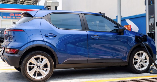 Chủ doanh nghiệp trạm sạc: Mỗi trụ 60 kW thu 15 triệu/tháng, hoàn vốn sau 2,5 năm