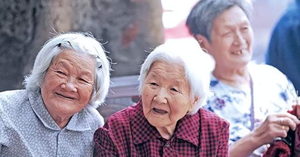 Bí quyết sống thọ: Uống nước, đi bộ chỉ đứng thứ 2, thứ 3, cái số 1 khiến nhiều người bất ngờ