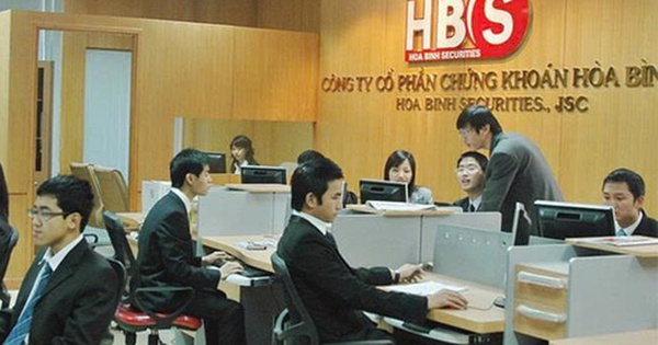 Cổ phiếu HBS của Chứng khoán Hòa Bình chuyển sang diện bị kiểm soát