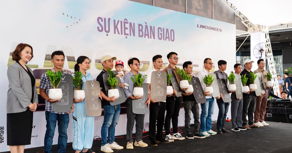 Chủ xe Limo Green: “Đây chính xác là mẫu xe mà dân dịch vụ cần”