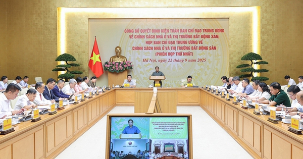 Tổng Giám đốc VPBank: Thị trường bất động sản đã tưng bừng hơn rất nhiều so với một năm trước, chưa bao giờ lãi suất thấp như bây giờ