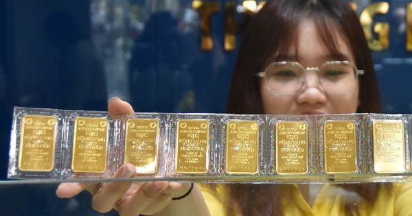 Cuối ngày 24-9, giá vàng miếng SJC tăng trở lại, USD quay đầu giảm