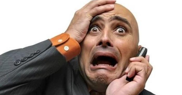 Chuyện gì đây: Chủ tịch một công ty bán sạch cổ phiếu, lãnh đạo ồ ạt từ nhiệm